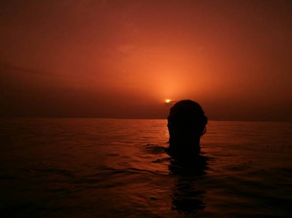 Fazendo snorkel no fim de tarde em praia ao sul de St. Pierre, no norte de Martinica